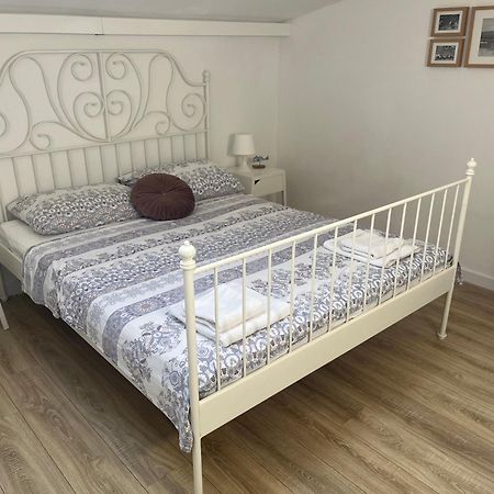 Vinišće Apartment Laguna מראה חיצוני תמונה