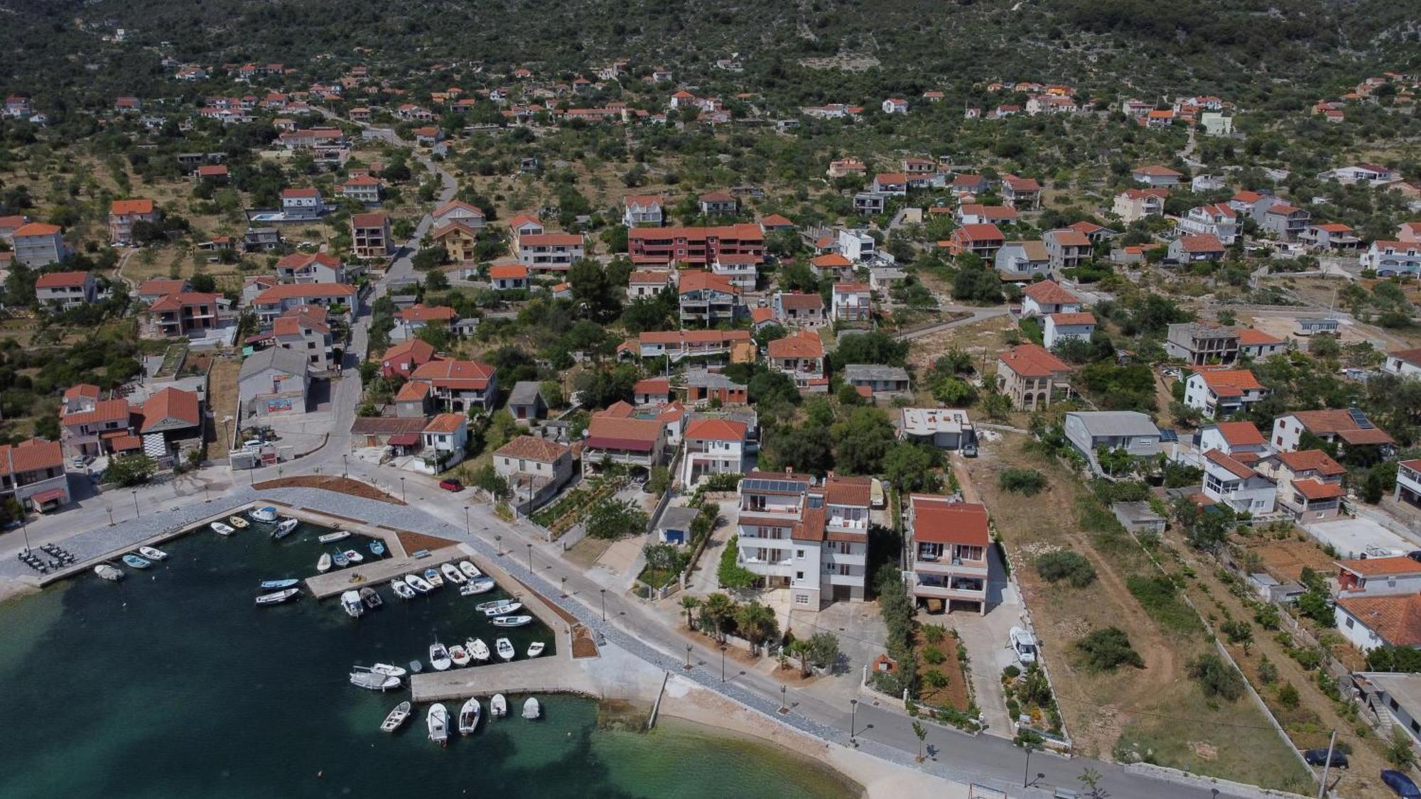 Vinišće Apartment Laguna מראה חיצוני תמונה